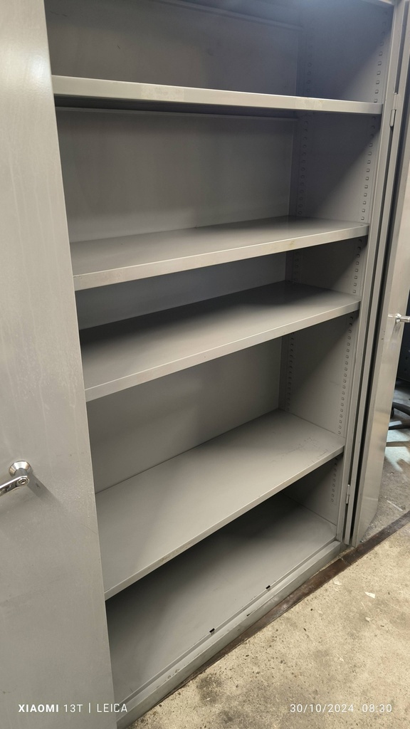Armoire métallique 307 portes KZ