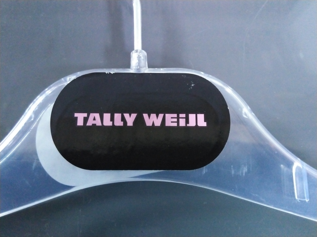 Cintres plastiques Tally Weijl