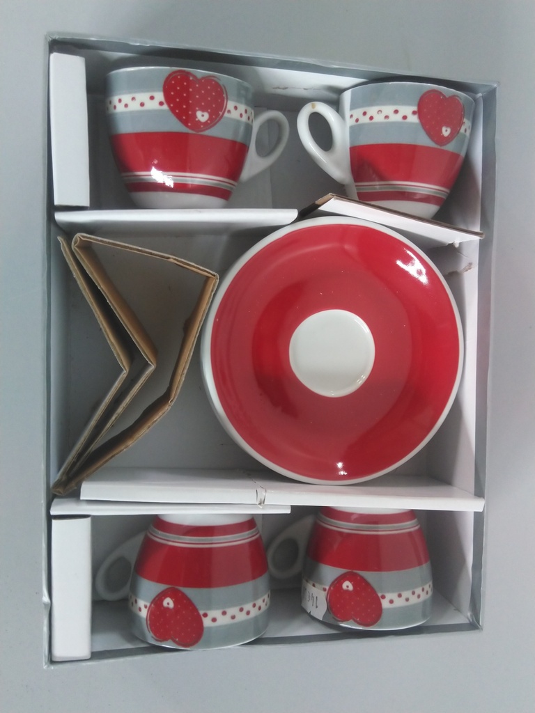 Set 4 tasses et soucoupes rouge