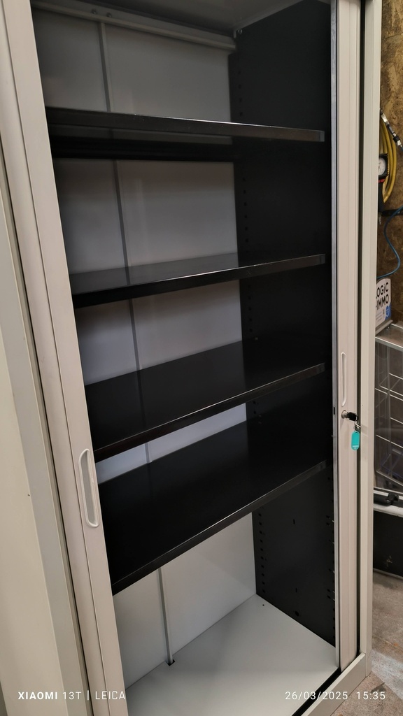 Armoire métallique 100cm n°353 à rideaux