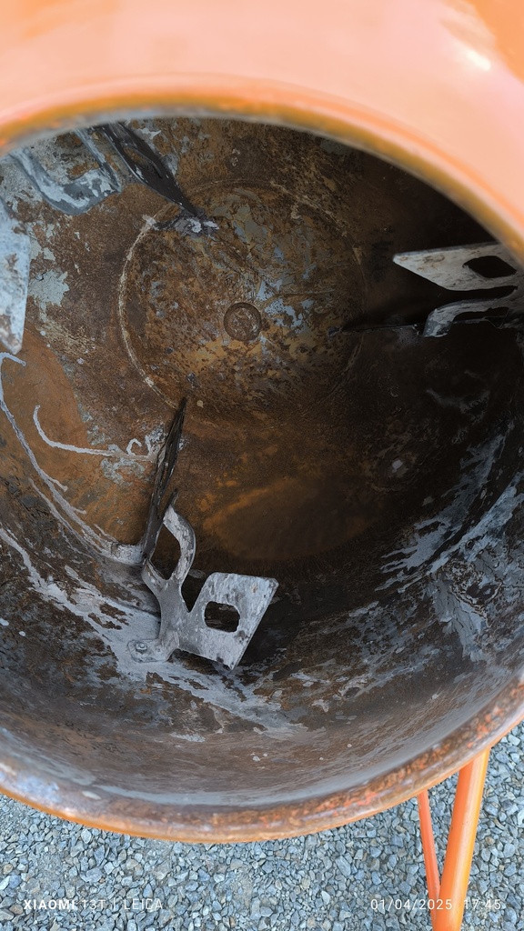 Bétonnière électrique 160l