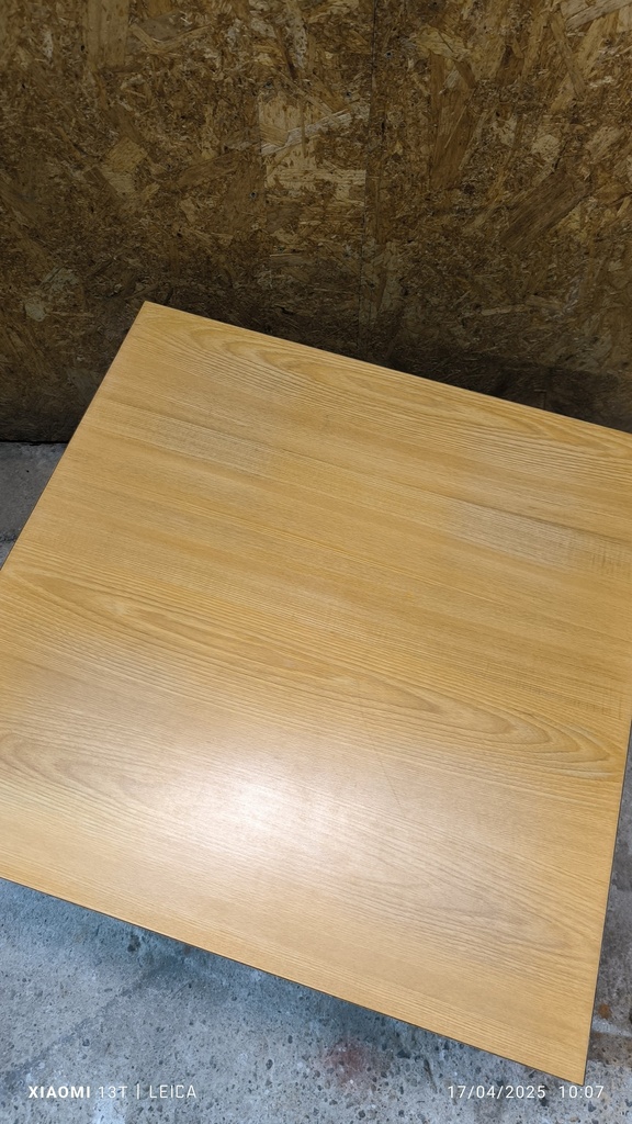Table basse de bureau