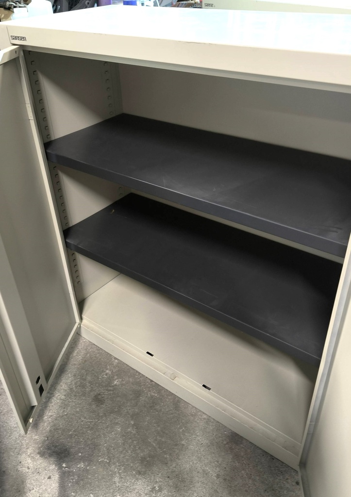 Armoire basse 421   2 portes droites 100cm