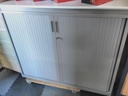 [Z4] Armoire basse à rideaux