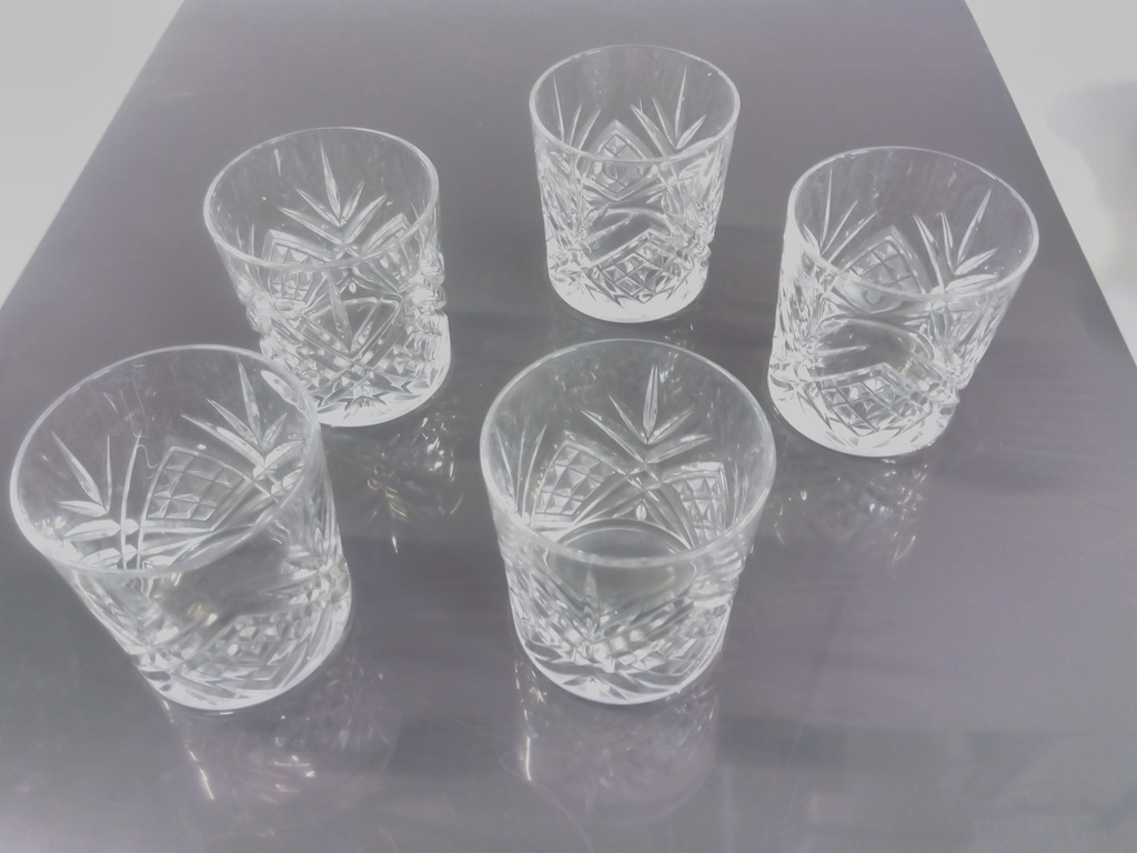 Lot de 5 verres à Whisky