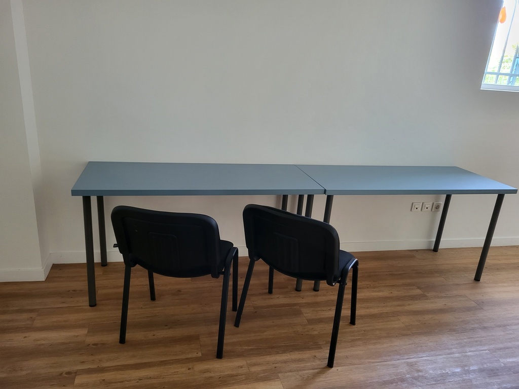 Table collectivité Ikéa tbé 120x60cm