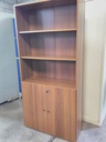 Etagère mélaminée marron 2 portes
