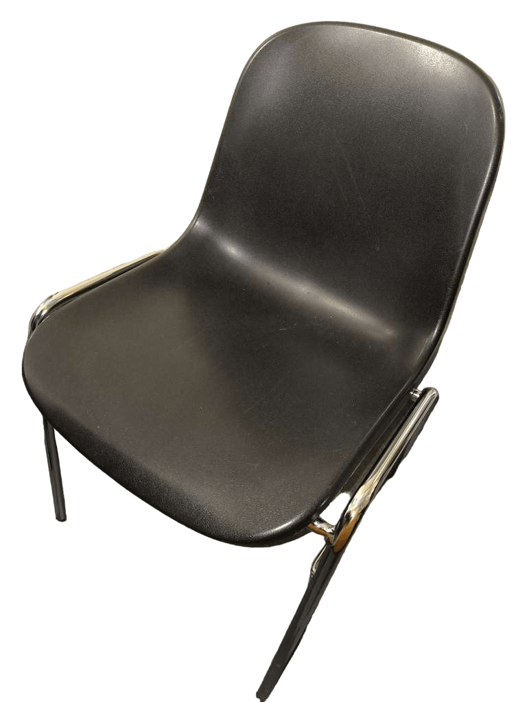 Chaise coque marron