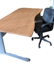 Bureau direction pieds métal n°61    1 élément
