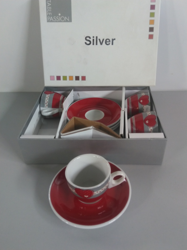 Set 4 tasses et soucoupes rouge/blanc