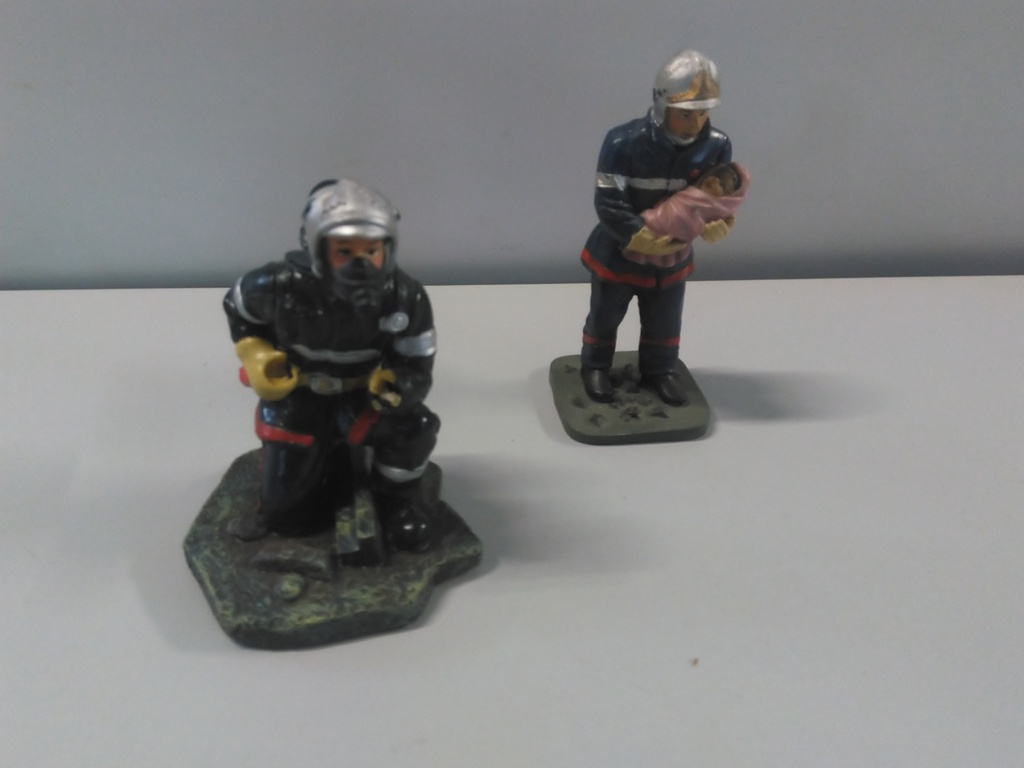 Figurines pompiers