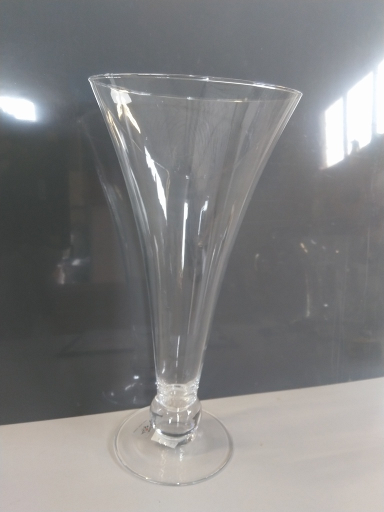 Vase en verre évasé