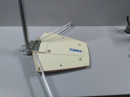 [Z4] Antenne sur mat Tonna