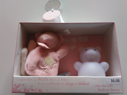 [Z3R3A3] Doudou et veilleuse