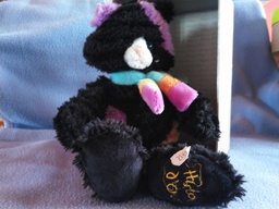 [Z3R3A4] Peluche Charlie chat noir
