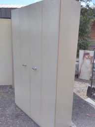[Z20] Armoire vestiaires métallique N°156