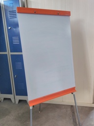 [R2B2] Paper board n°4 68x106cm orange