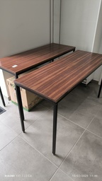 [Annexe] Petite table de bureau