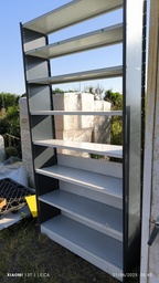 [Z20] Racks/étagères 360x36x250cm (lxpxh)