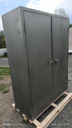 [Z20] Armoire métallique ancienne