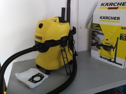 [Z4] Aspirateur Karcher eau et poussières