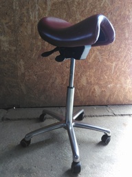 [Z4] Siège tabouret Bambach